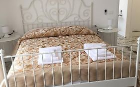 Rooms Villa Bergamo Airport